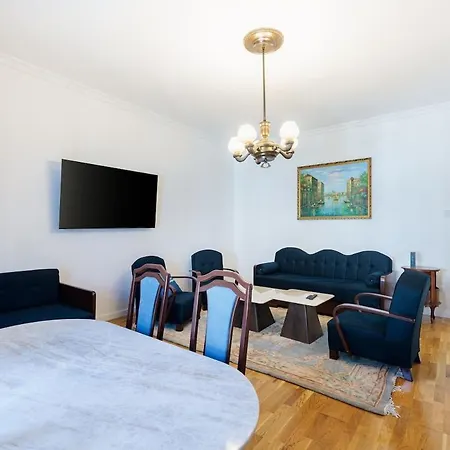 Presidential 2br In Main Street Apartamento Sarajevo